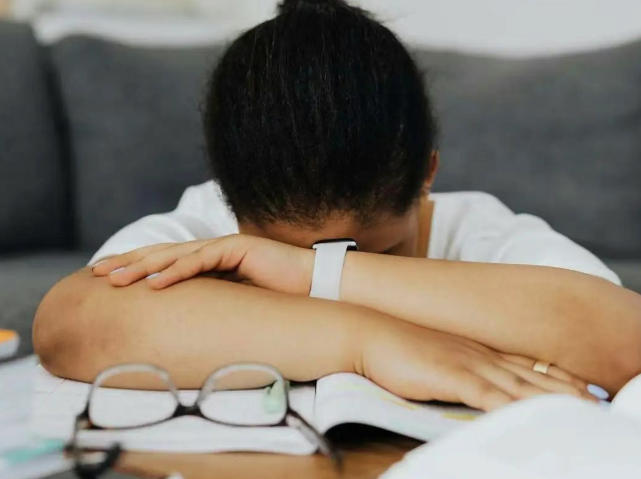 如何帮助孩子新学期融入集体生活？